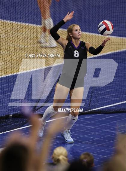 Thumbnail 1 in Chaparral vs. Denver South (CHSAA 5A First Round) photogallery.