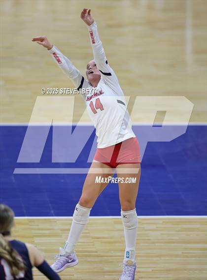 Thumbnail 2 in Chaparral vs. Denver South (CHSAA 5A First Round) photogallery.