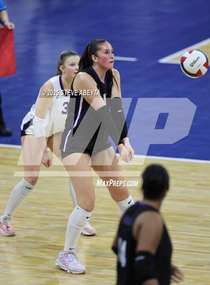 Thumbnail 3 in Chaparral vs. Denver South (CHSAA 5A First Round) photogallery.