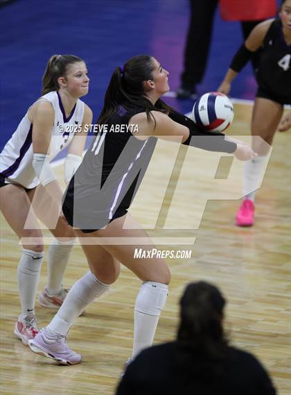 Thumbnail 3 in Chaparral vs. Denver South (CHSAA 5A First Round) photogallery.