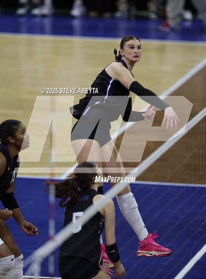 Thumbnail 2 in Chaparral vs. Denver South (CHSAA 5A First Round) photogallery.