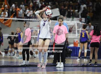 Thumbnail 2 in Chaparral vs. Denver South (CHSAA 5A First Round) photogallery.