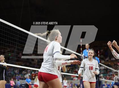 Thumbnail 3 in Chaparral vs. Denver South (CHSAA 5A First Round) photogallery.