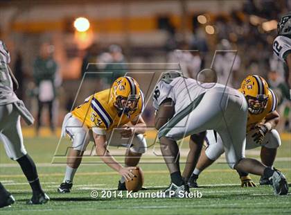 Thumbnail 2 in Plaquemine vs. Lutcher (LHSAA Class 4A 2nd Round) photogallery.