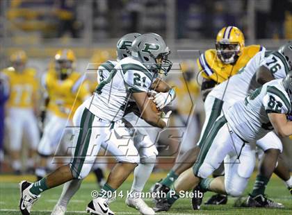 Thumbnail 3 in Plaquemine vs. Lutcher (LHSAA Class 4A 2nd Round) photogallery.