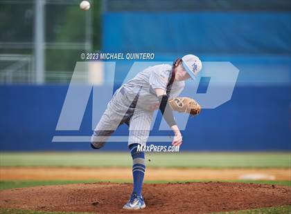 Thumbnail 3 in MacArthur @ Brackenridge photogallery.