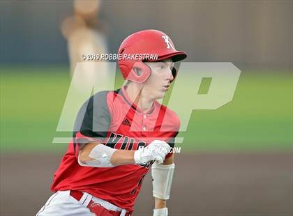 Thumbnail 1 in Kilgore vs. Benbrook Game 2 (UIL 4A Regional Finals) photogallery.
