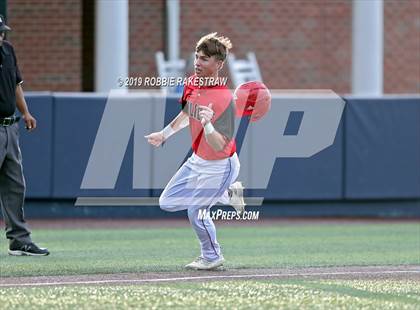 Thumbnail 1 in Kilgore vs. Benbrook Game 2 (UIL 4A Regional Finals) photogallery.