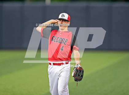 Thumbnail 2 in Kilgore vs. Benbrook Game 2 (UIL 4A Regional Finals) photogallery.