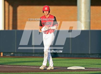 Thumbnail 2 in Kilgore vs. Benbrook Game 2 (UIL 4A Regional Finals) photogallery.