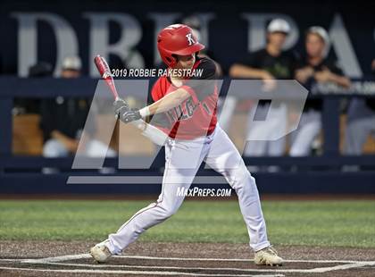 Thumbnail 3 in Kilgore vs. Benbrook Game 2 (UIL 4A Regional Finals) photogallery.