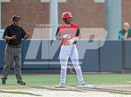 Thumbnail 3 in Kilgore vs. Benbrook Game 2 (UIL 4A Regional Finals) photogallery.