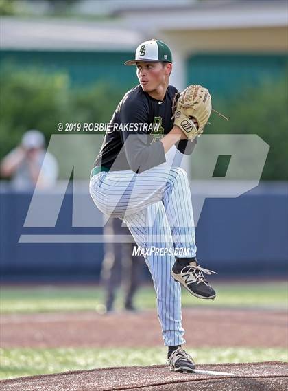 Thumbnail 3 in Kilgore vs. Benbrook Game 2 (UIL 4A Regional Finals) photogallery.