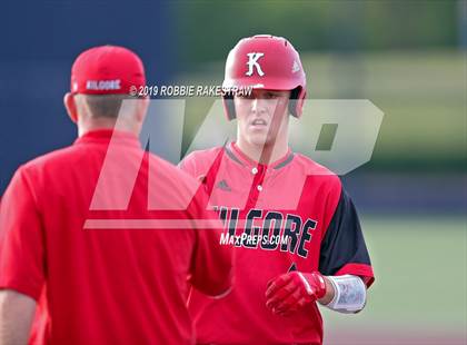 Thumbnail 2 in Kilgore vs. Benbrook Game 2 (UIL 4A Regional Finals) photogallery.