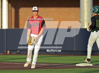 Thumbnail 2 in Kilgore vs. Benbrook Game 2 (UIL 4A Regional Finals) photogallery.