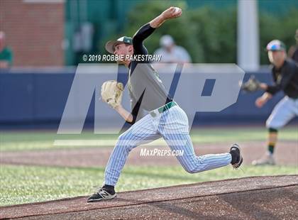 Thumbnail 3 in Kilgore vs. Benbrook Game 2 (UIL 4A Regional Finals) photogallery.