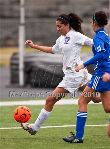Thumbnail 3 in Ball vs Sterling (Pearland ISD Soccer Shootout) photogallery.