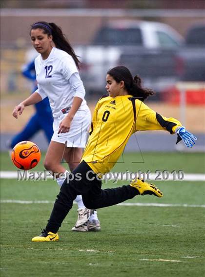 Thumbnail 3 in Ball vs Sterling (Pearland ISD Soccer Shootout) photogallery.