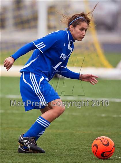 Thumbnail 2 in Ball vs Sterling (Pearland ISD Soccer Shootout) photogallery.