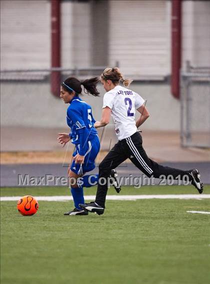 Thumbnail 3 in Ball vs Sterling (Pearland ISD Soccer Shootout) photogallery.