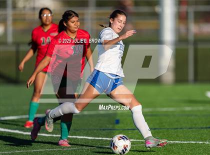 Thumbnail 2 in Hamilton Southeastern vs. Anderson (IHSAA 3A Section 8 Round 1) photogallery.