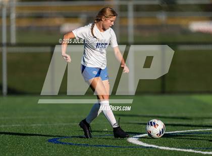 Thumbnail 1 in Hamilton Southeastern vs. Anderson (IHSAA 3A Section 8 Round 1) photogallery.