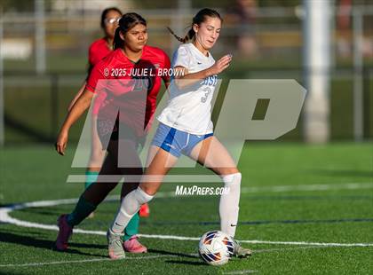 Thumbnail 1 in Hamilton Southeastern vs. Anderson (IHSAA 3A Section 8 Round 1) photogallery.