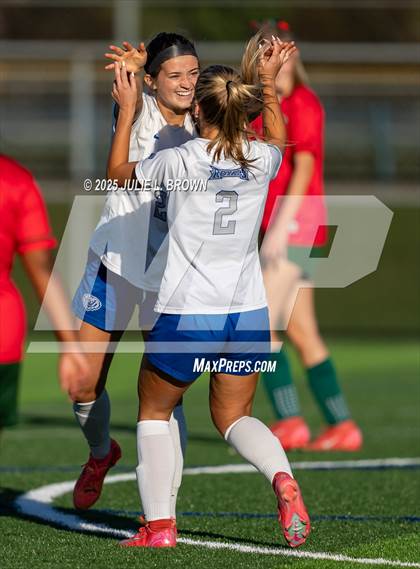 Thumbnail 1 in Hamilton Southeastern vs. Anderson (IHSAA 3A Section 8 Round 1) photogallery.