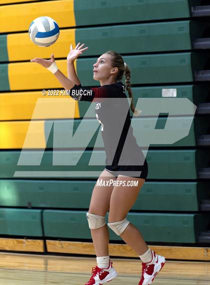 Thumbnail 1 in Linden @ Notre Dame Prep (NDP Quad) photogallery.