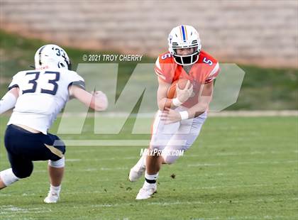 Thumbnail 1 in Cuthbertson @ Marvin Ridge photogallery.