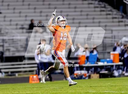 Thumbnail 2 in Cuthbertson @ Marvin Ridge photogallery.