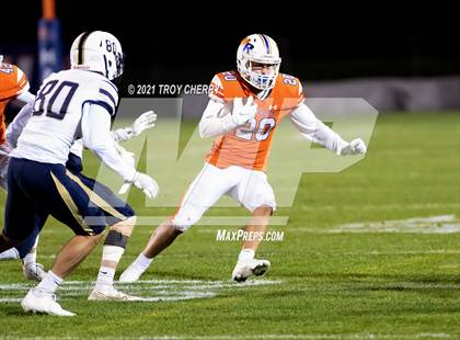 Thumbnail 1 in Cuthbertson @ Marvin Ridge photogallery.
