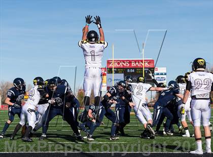 Thumbnail 2 in Duchesne vs. Diamond Ranch Academy (UHSAA 1A Semifinal) photogallery.
