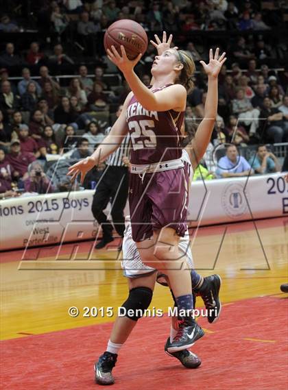 Thumbnail 2 in Independence vs. Sierra (CIF Central - D2 Girls Final) photogallery.