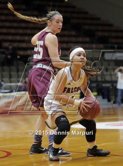 Thumbnail 2 in Independence vs. Sierra (CIF Central - D2 Girls Final) photogallery.
