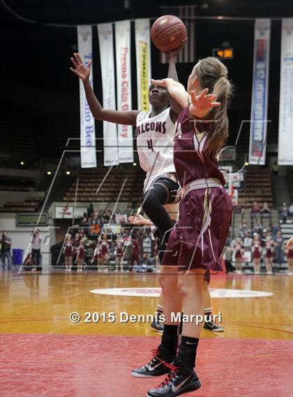 Thumbnail 3 in Independence vs. Sierra (CIF Central - D2 Girls Final) photogallery.