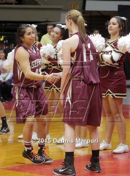 Thumbnail 3 in Independence vs. Sierra (CIF Central - D2 Girls Final) photogallery.