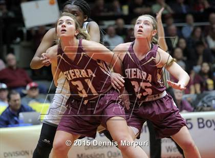 Thumbnail 2 in Independence vs. Sierra (CIF Central - D2 Girls Final) photogallery.