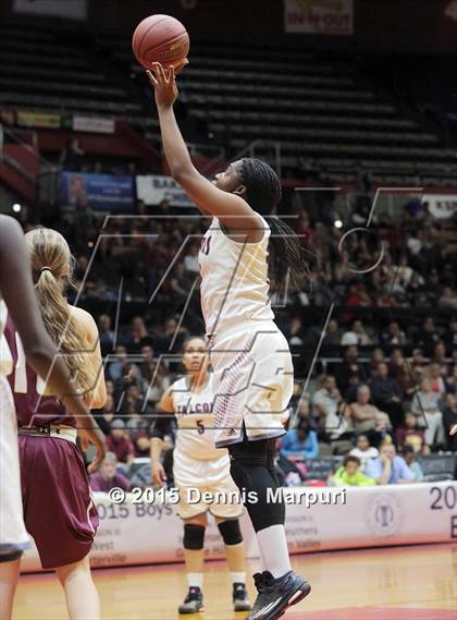 Thumbnail 2 in Independence vs. Sierra (CIF Central - D2 Girls Final) photogallery.