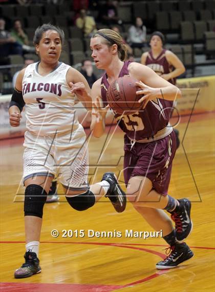 Thumbnail 1 in Independence vs. Sierra (CIF Central - D2 Girls Final) photogallery.