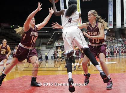Thumbnail 1 in Independence vs. Sierra (CIF Central - D2 Girls Final) photogallery.