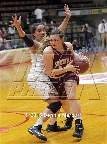 Thumbnail 3 in Independence vs. Sierra (CIF Central - D2 Girls Final) photogallery.