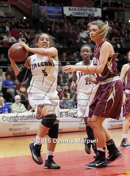 Thumbnail 1 in Independence vs. Sierra (CIF Central - D2 Girls Final) photogallery.