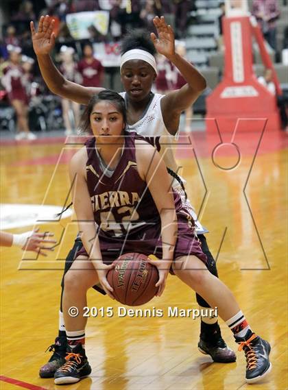 Thumbnail 2 in Independence vs. Sierra (CIF Central - D2 Girls Final) photogallery.