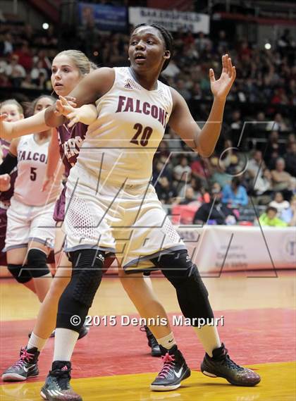 Thumbnail 3 in Independence vs. Sierra (CIF Central - D2 Girls Final) photogallery.