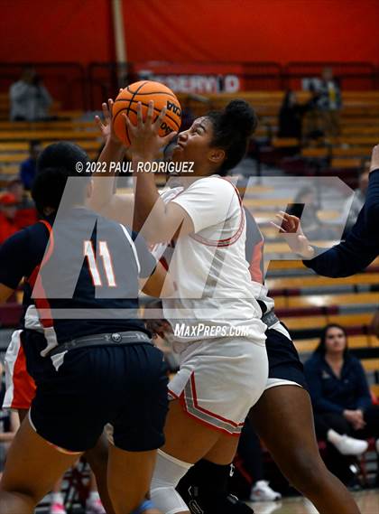 Thumbnail 3 in Chaminade @ Mater Dei photogallery.