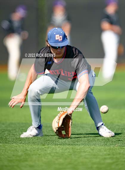 Thumbnail 2 in Grand Oaks vs Willis photogallery.