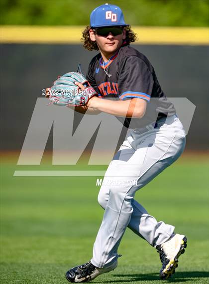 Thumbnail 1 in Grand Oaks vs Willis photogallery.