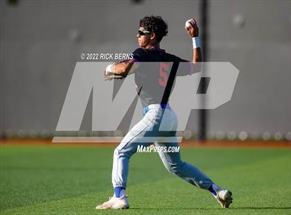 Thumbnail 1 in Grand Oaks vs Willis photogallery.