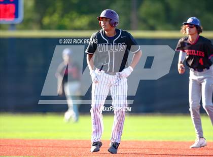 Thumbnail 1 in Grand Oaks vs Willis photogallery.